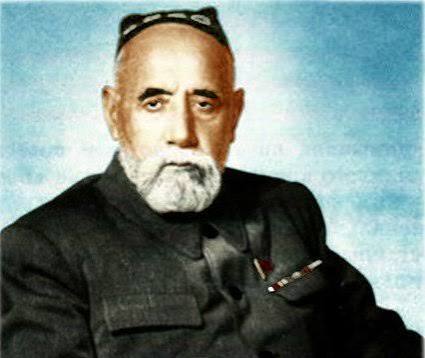 Садриддин Айнӣ